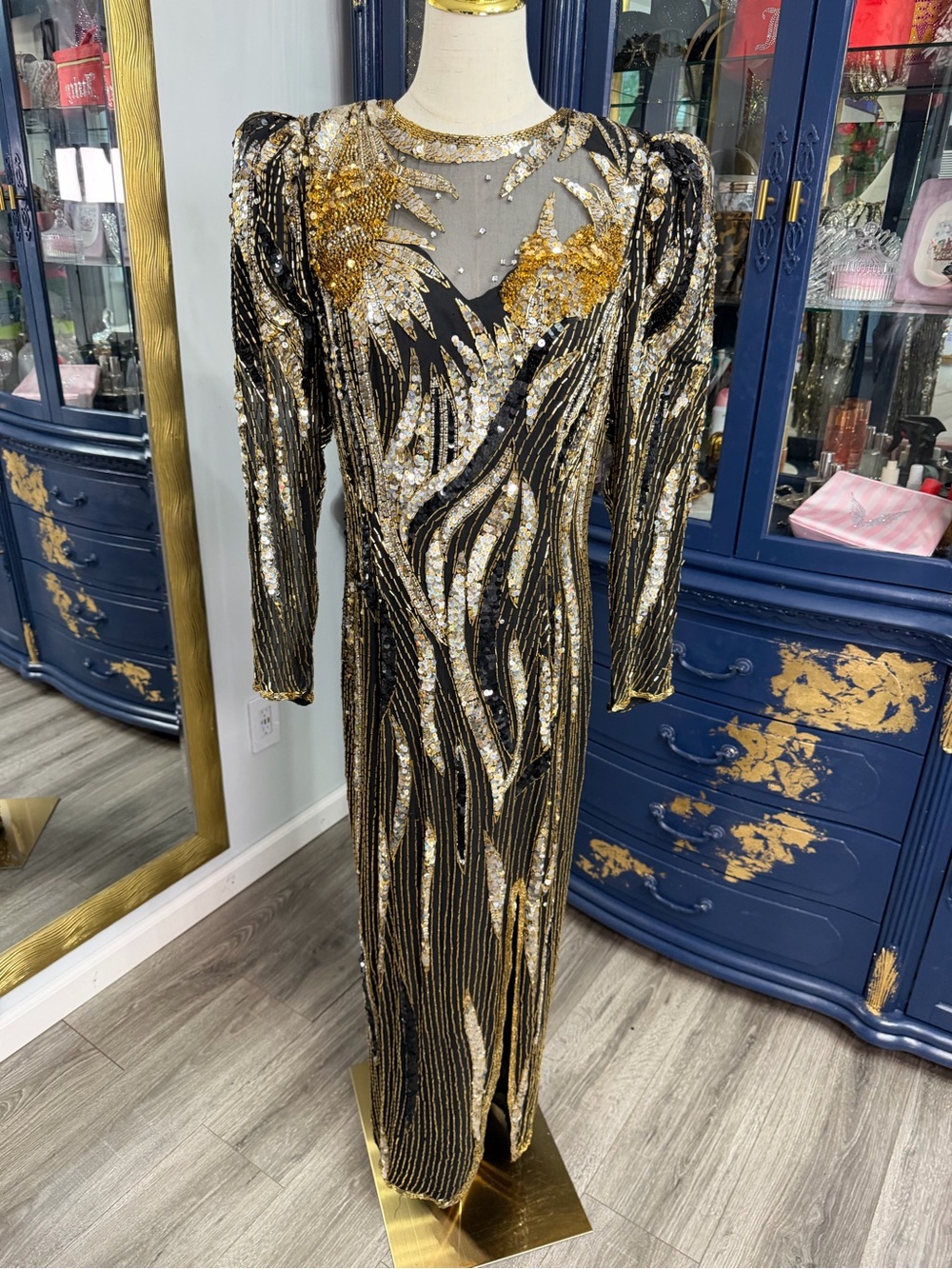 VINTAGE 1980s HEAVILY BEADED GOWN size 14